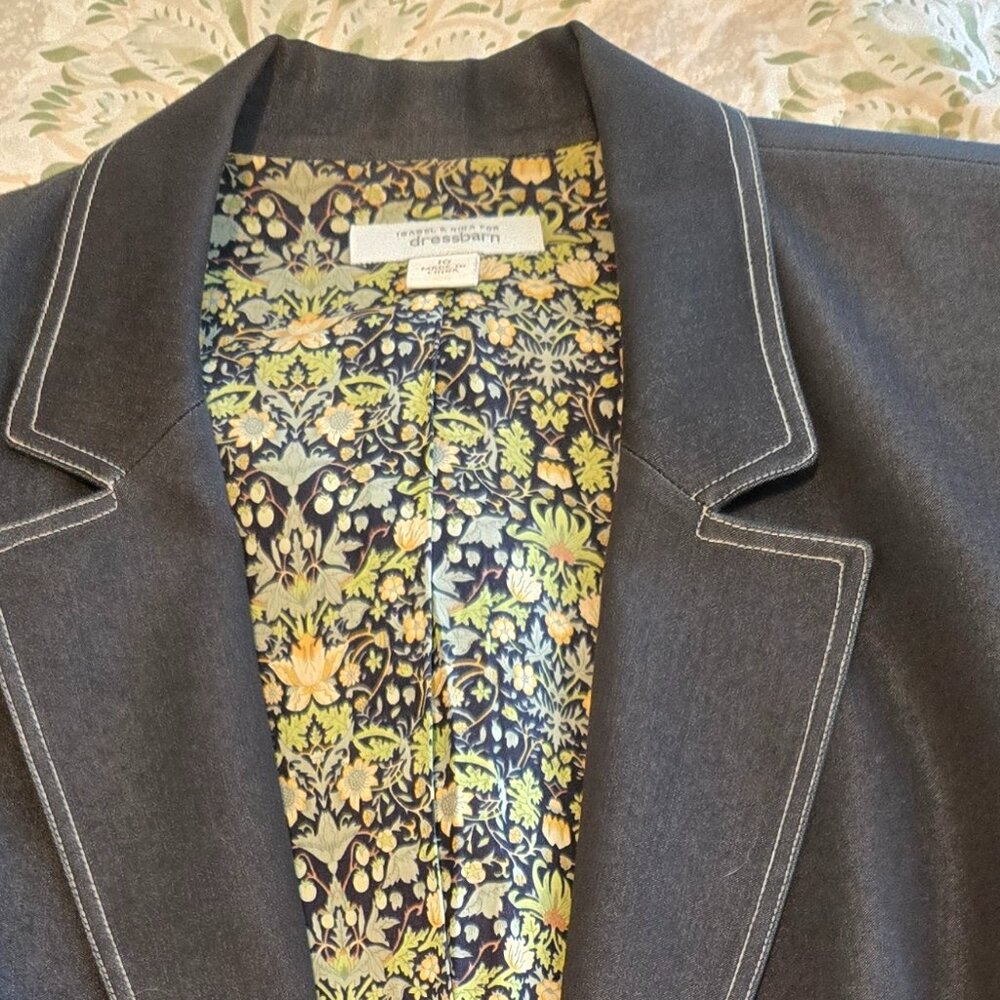 Isabel  & Nina Charcoal Suit, size 10